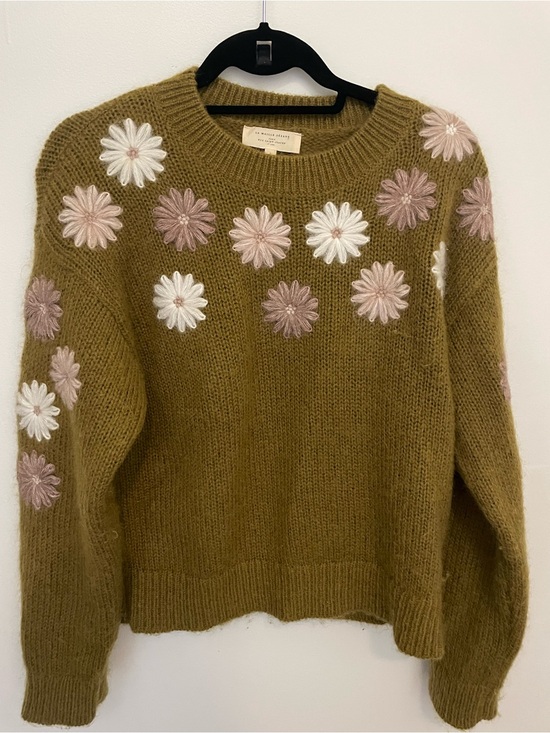 Sezane Sweaters - Sezane Olive Green Daisy-Appliqué Crewneck Sweater